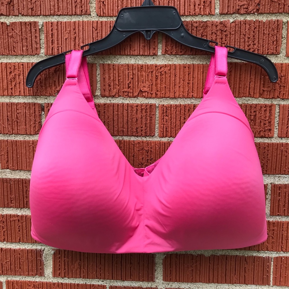 Torrid Curves hot pink 48DD Bra wireless